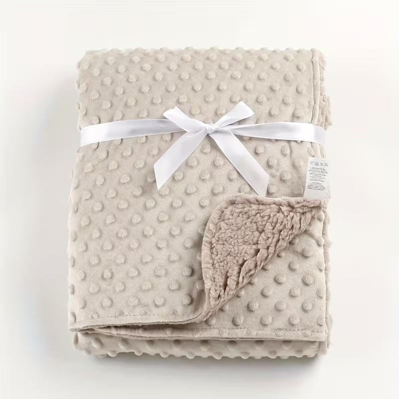 Warm Soothing Baby Blanket | All-Season Comfort